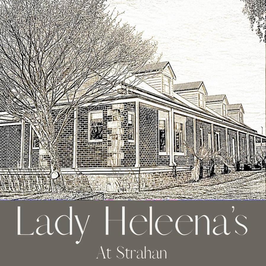 Lady Heleena'S At Strahan Exterior foto